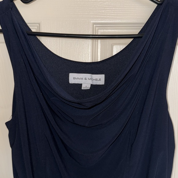 Jumpsuit with front drop neck - Picture 2 of 5